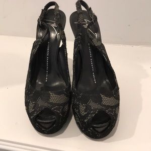 Like NEW Giuseppe zanotti heels black lace